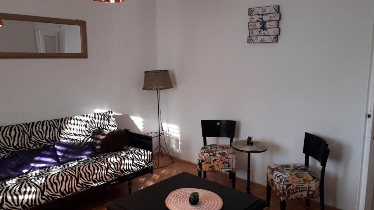 Apartman Pem Pula Exterior foto